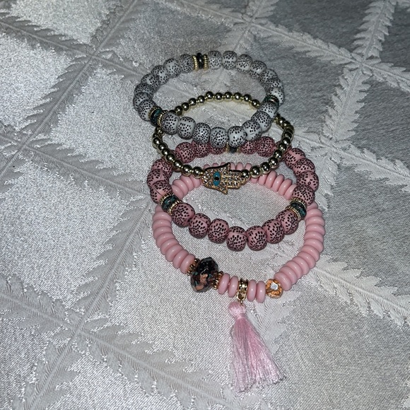 Christmas sale! New Boho stackable stretch bead bracelets. (4) - Picture 4 of 4